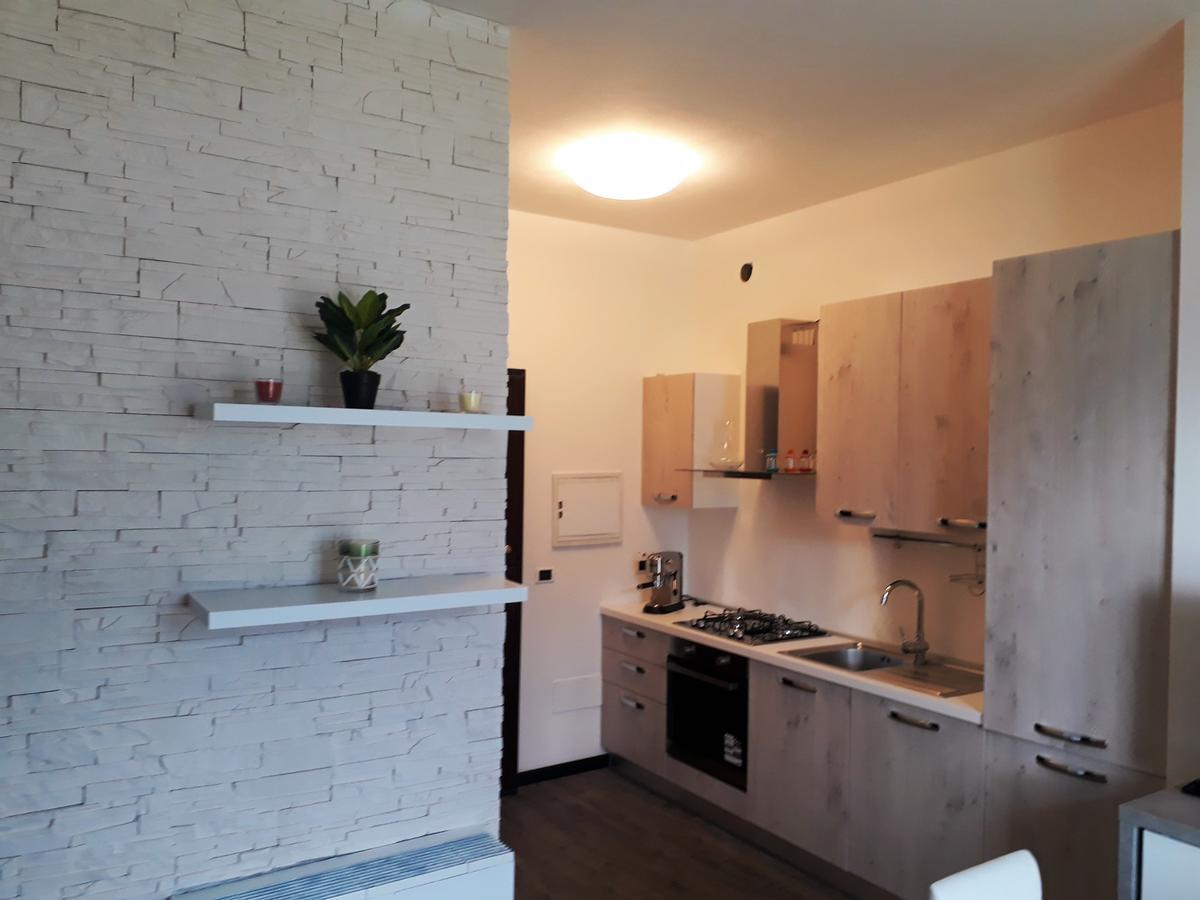 Campione Giulia Exclusive Lakefront Apartment By Gardadomusmea Campione del Garda Dış mekan fotoğraf